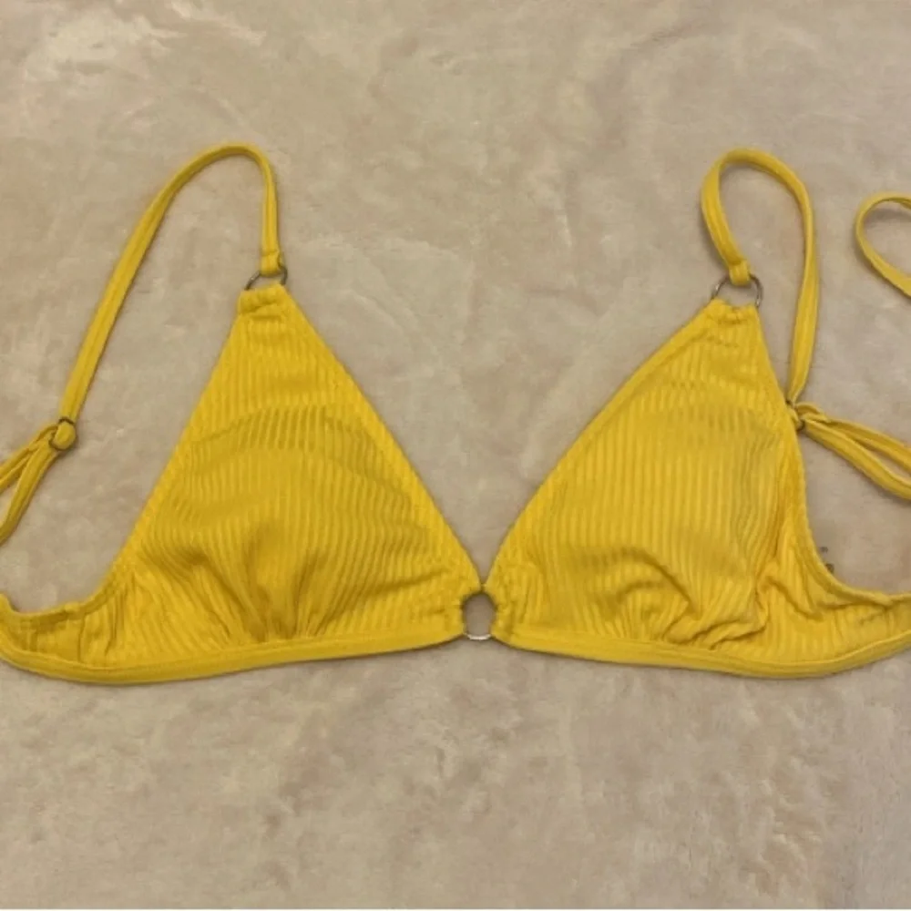 SHEIN Sunny Yellow Ribbed Bikini Top